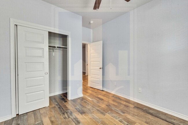 Building Photo - 1837 Artesian Spgs Xing