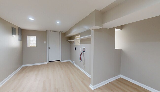 Building Photo - 5607 Springfield Ave