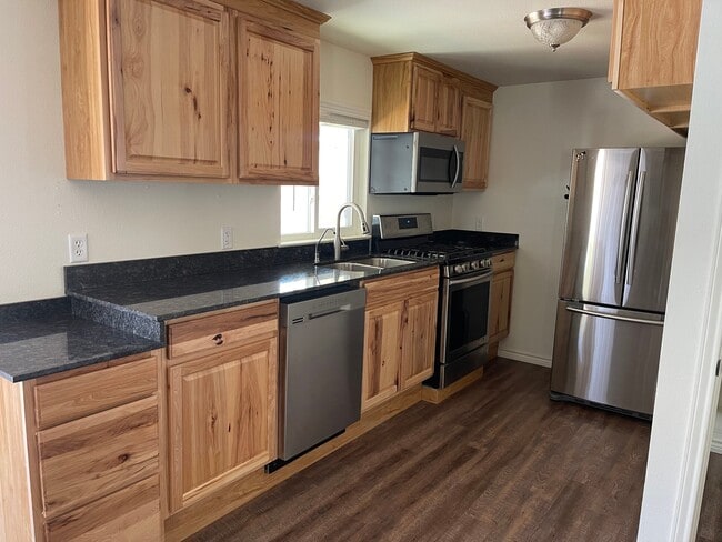 Building Photo - 3656 FM 2657