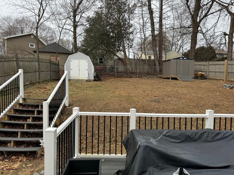 Building Photo - 23 Tiverton Pky