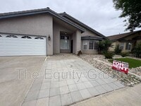Building Photo - 1040 N Sumter Ct