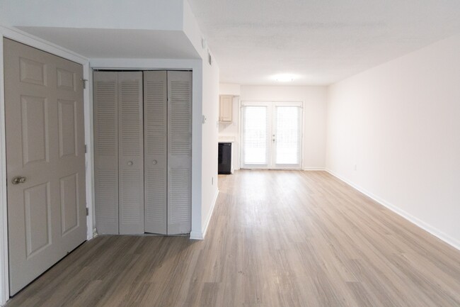 Living Area (2) - Hillcrest Townhomes