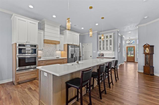 Building Photo - 2201 Norwood St