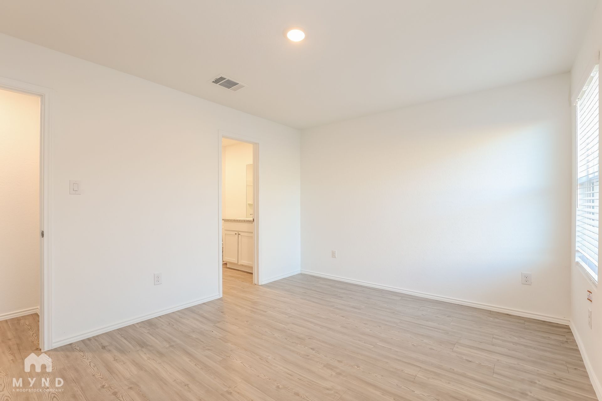 Building Photo - 351 Ambush Ridge