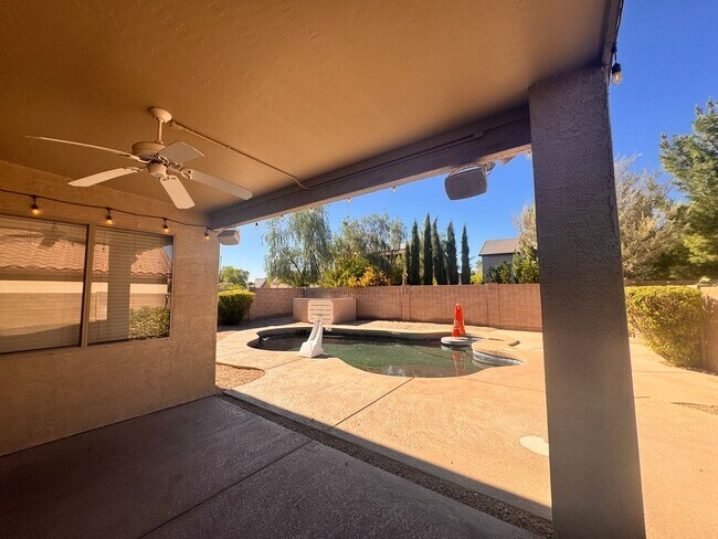 Building Photo - Wigwam Creek home 4 bedrooms with a private pool