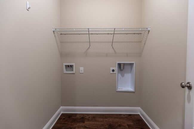 Building Photo - PRICE REDUCTION! + ONE FREE MONTH ON A 13 ...