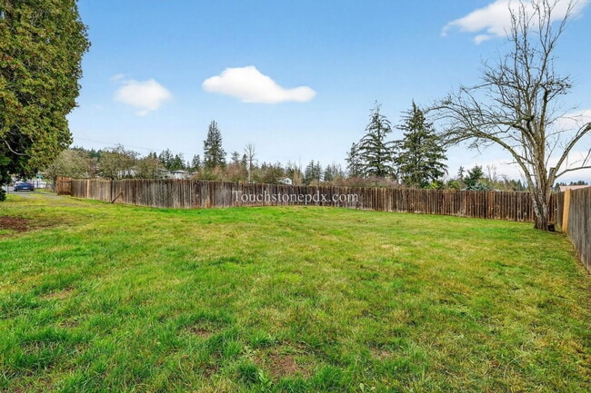 Building Photo - 10022 SE 172nd Ave