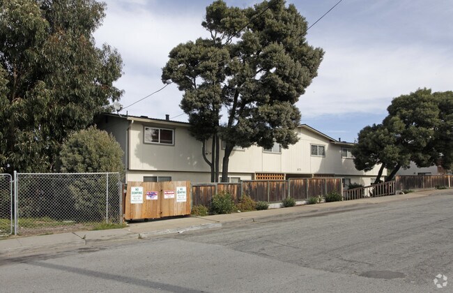 Primary Photo - 971 Amador Ave