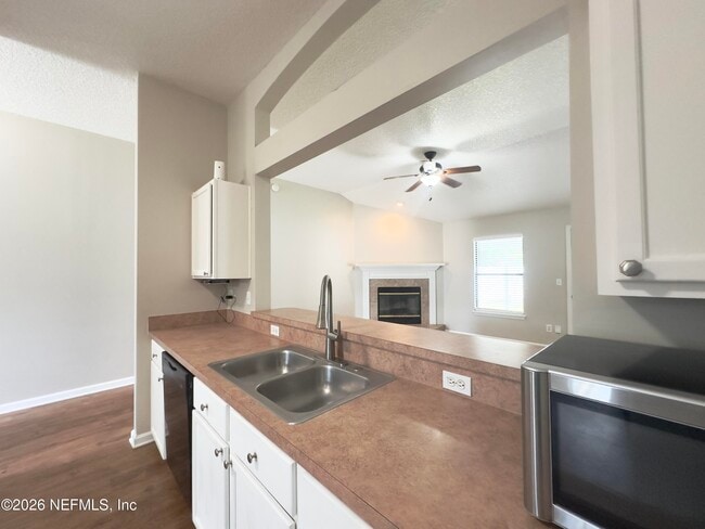 Building Photo - 248 Dover Bluff Dr