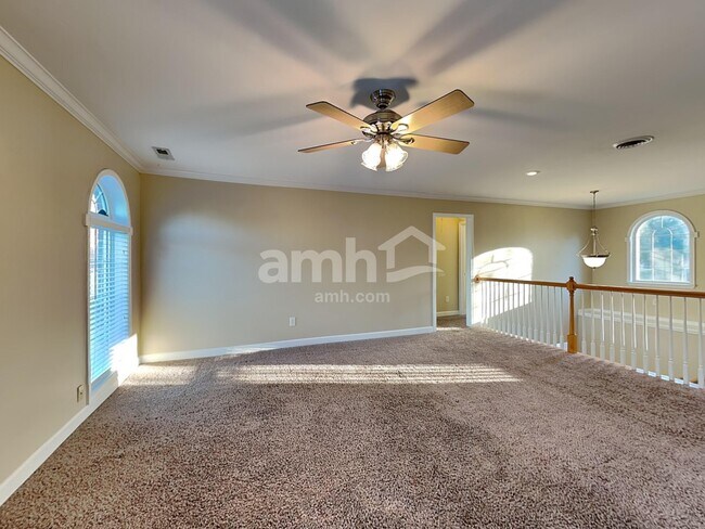 Building Photo - 111 Wynlands Dr