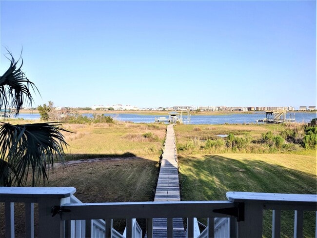 Building Photo - 158 Big Hammock Point Rd