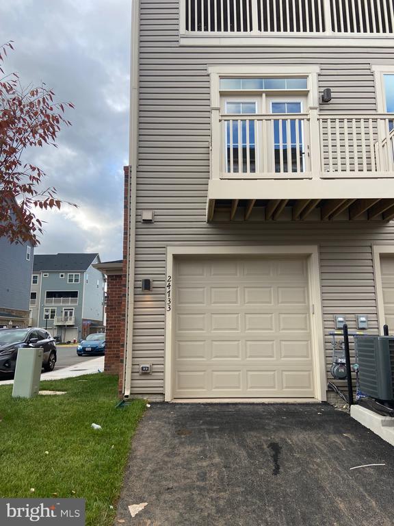 Building Photo - 24733 Monk Meadows Terrace