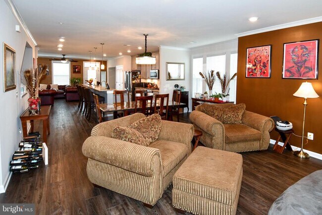 Building Photo - 20739 Heron Landing Dr