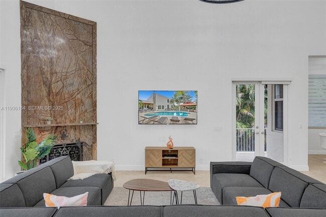 Building Photo - 1430 NW 114th Ave