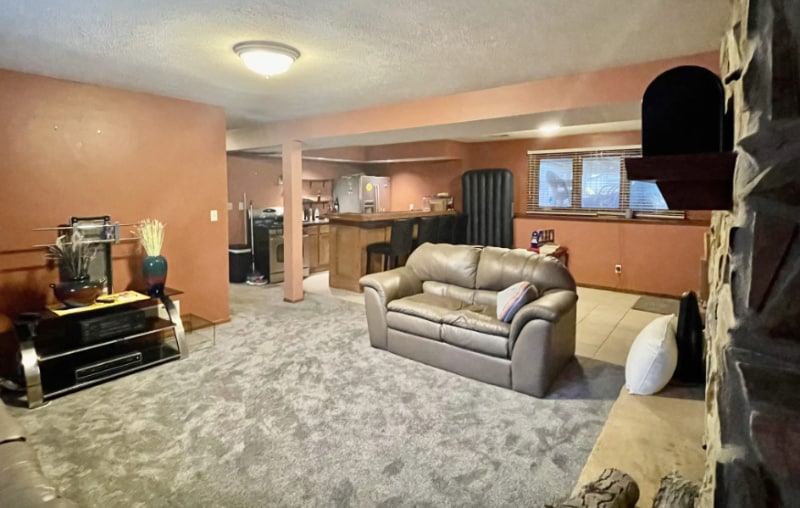 Building Photo - 5910 Thatcher Dr