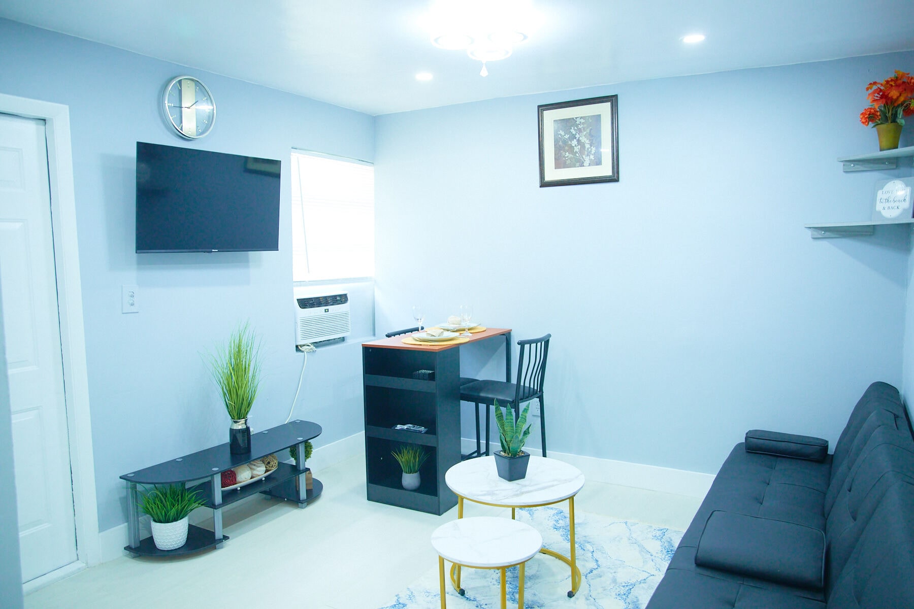 Building Photo - 6036 Polk St