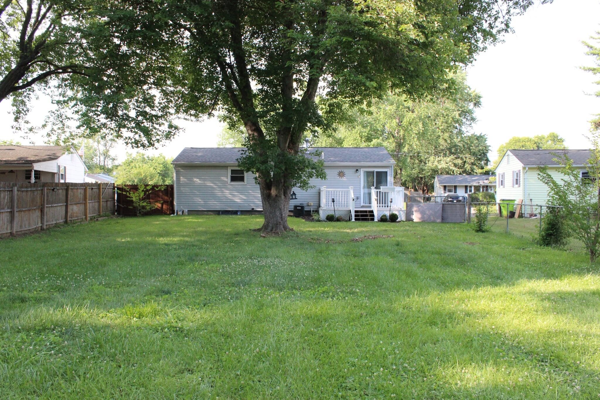 Building Photo - 241 Sycamore Rd