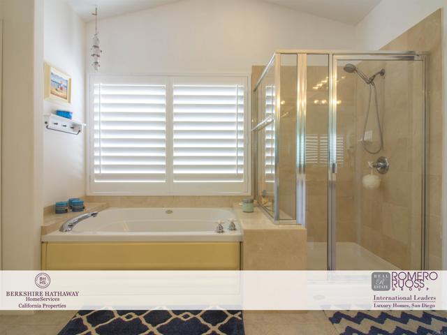 Building Photo - 5286 Caminito Vista Lujo