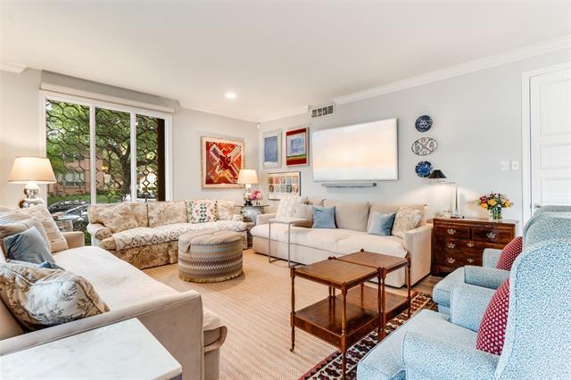 Building Photo - 6306 Bandera Ave