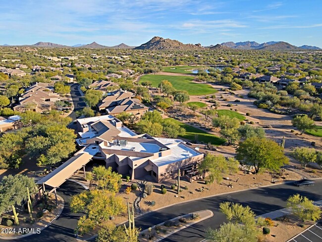 Building Photo - 6564 E Whispering Mesquite Trail