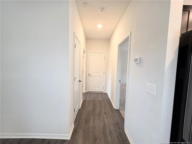 Building Photo - 245 Southern Pl