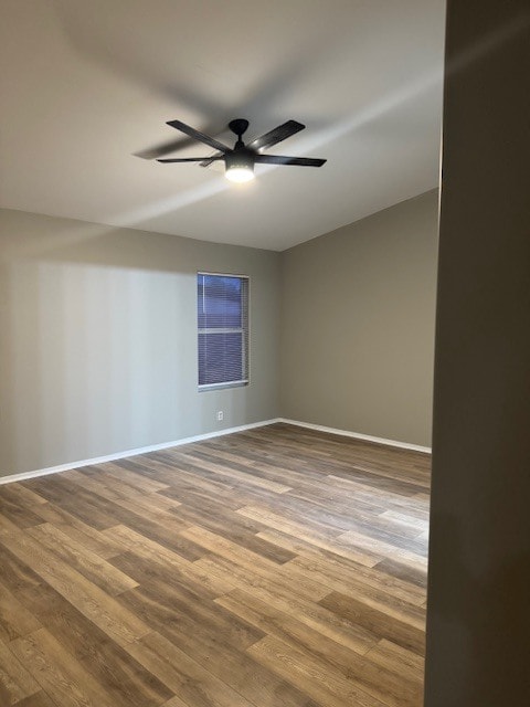 Building Photo - 922 E Gary Ln