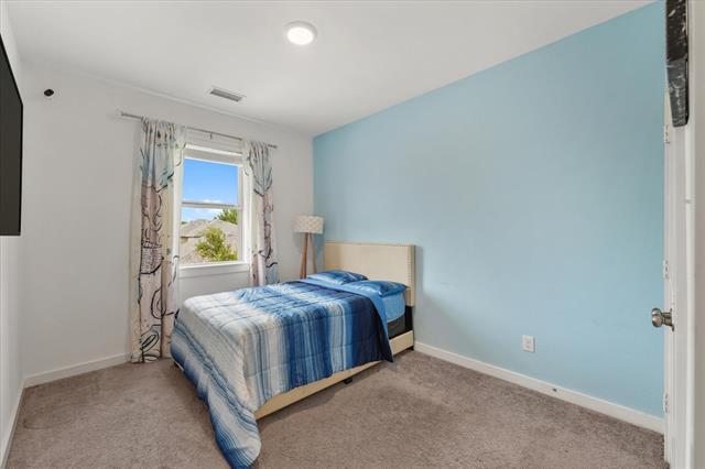 Building Photo - 5824 Ridgeline Dr