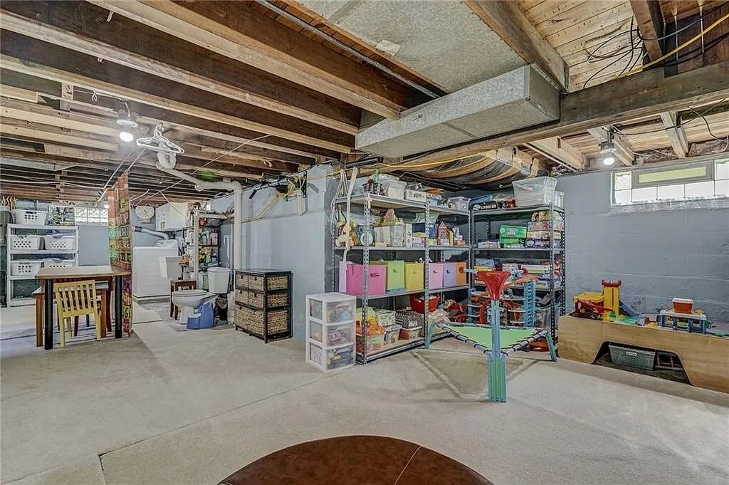 Basement - 77 Hartsdale Rd