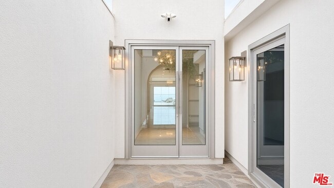 Building Photo - 18222 Coastline Dr