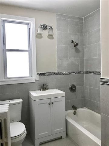 Building Photo - 245 GRANT Ave