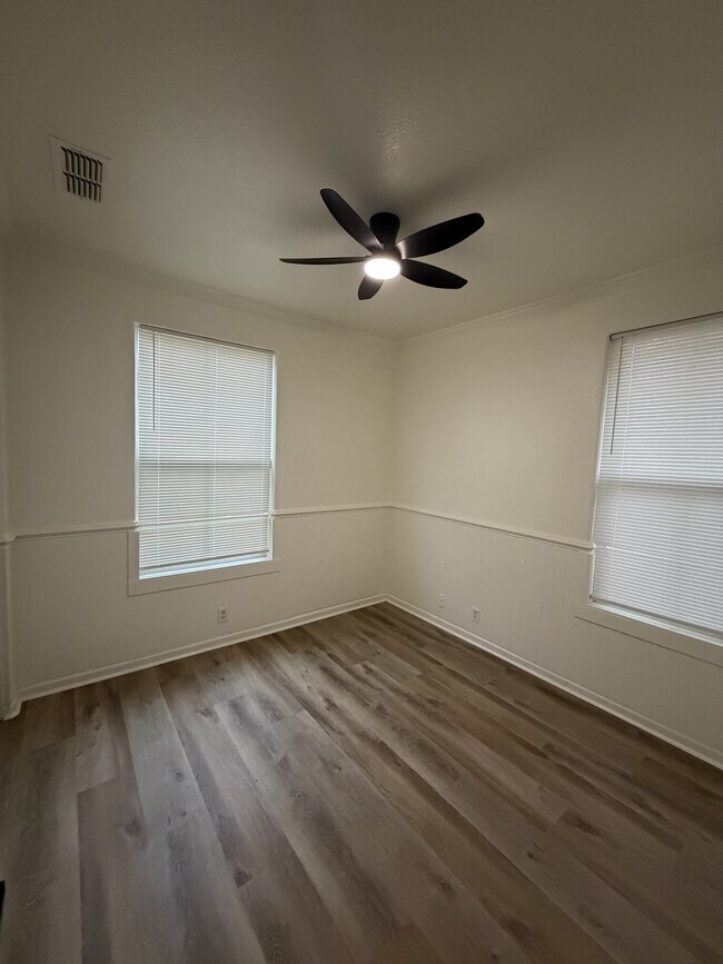 Building Photo - 1240 Secret Lake Trail