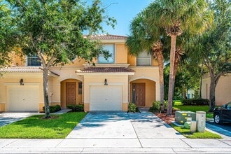 Building Photo - 460 Rainbow Springs Terrace