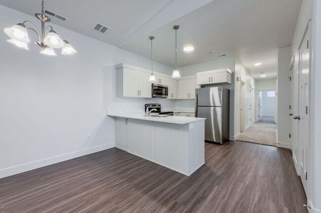 Building Photo - Modern Living in Lehi | New Build | Silico...