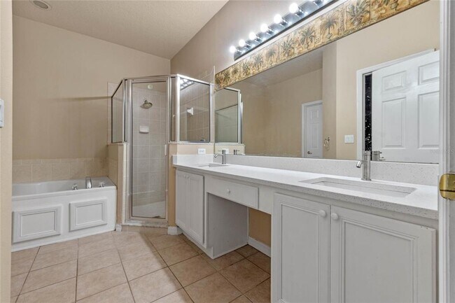 Building Photo - 15318 Harvest Blvd