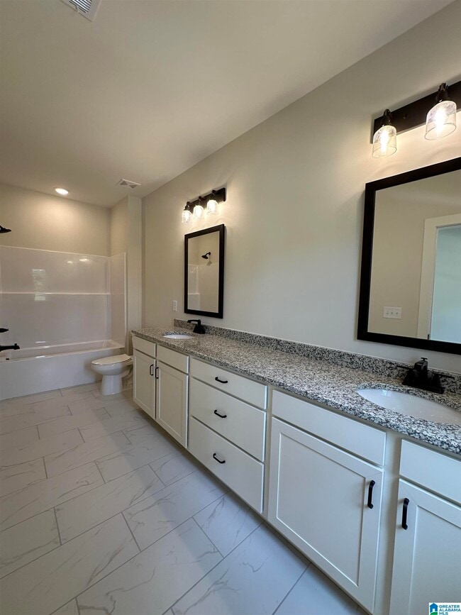 Building Photo - 1004 Unali Ln