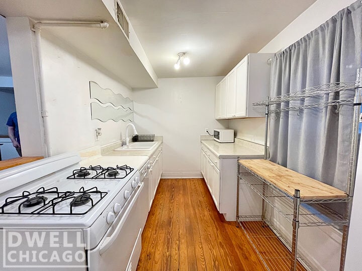 Building Photo - 1809 W Wabansia Ave