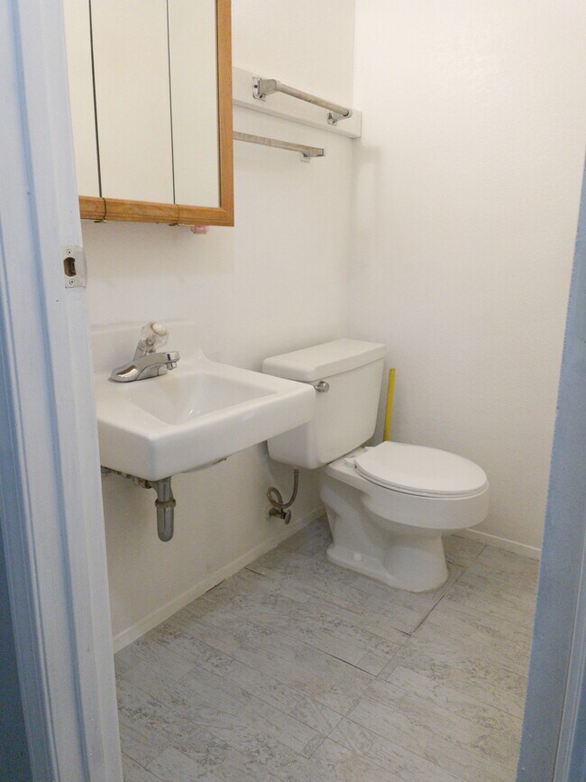 Half Bath - 6613 E 10th Ave