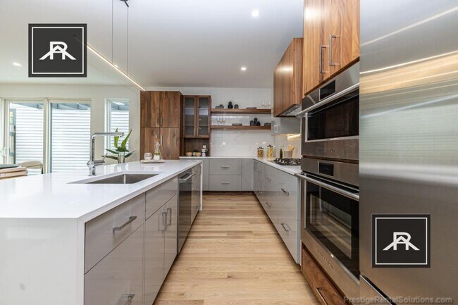 Building Photo - 4 bedroom in Cambridge MA 02138