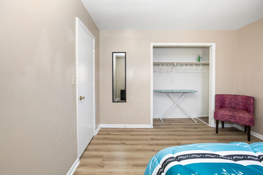 Building Photo - 3543 Otterbein Ave