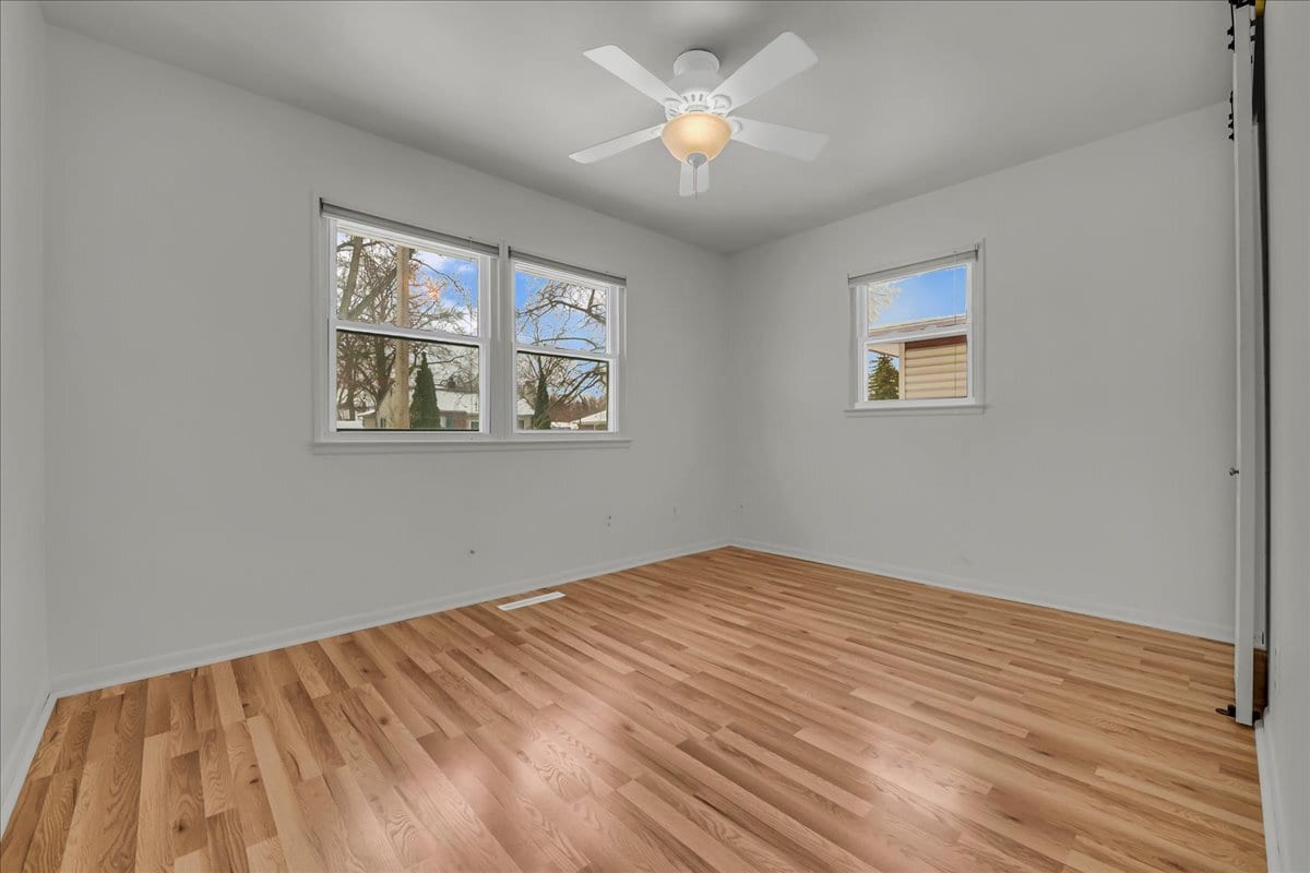 Building Photo - 26435 Tawas St