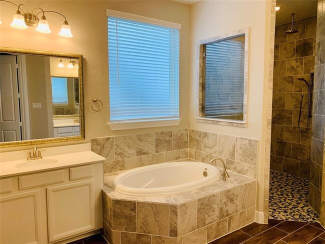 Building Photo - 24915 Bridgeton Meadow Ln