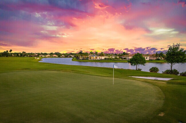 Building Photo - 279 Carina Dr