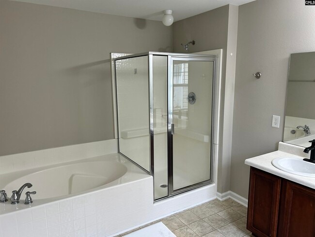 Building Photo - 454 Westmoreland Rd