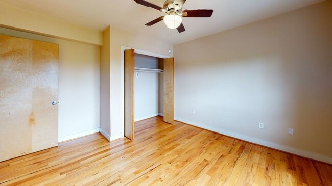 Building Photo - 2615 4th St NE