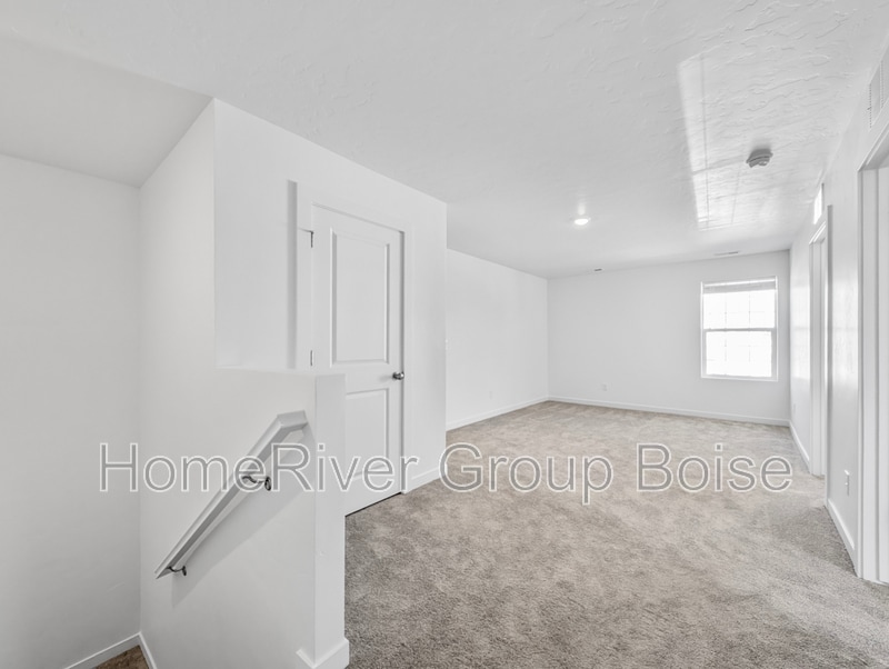 Building Photo - 20444 Owl Creek Ave
