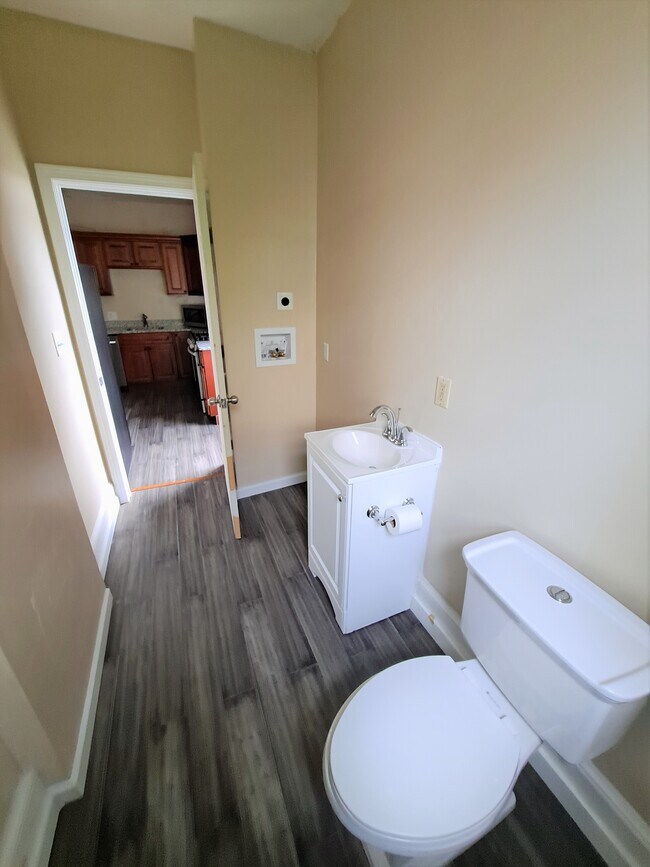 Building Photo - 92 Waumbeck St