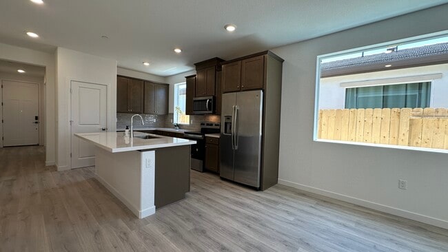 Building Photo - 4144 Gold Beam Wy