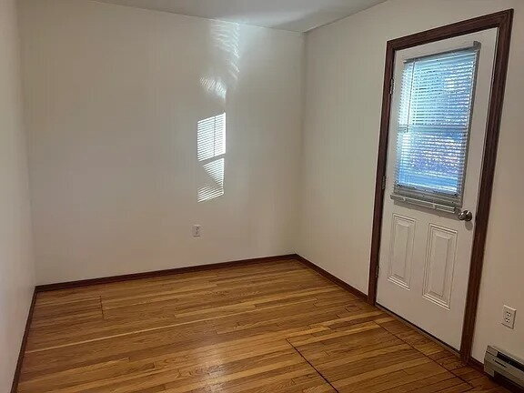 Building Photo - Single family rental near Lake Maspenock