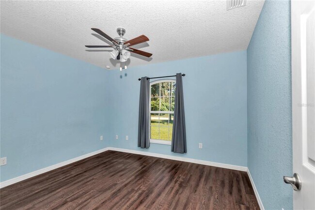 Building Photo - 70 SE 81st Pl
