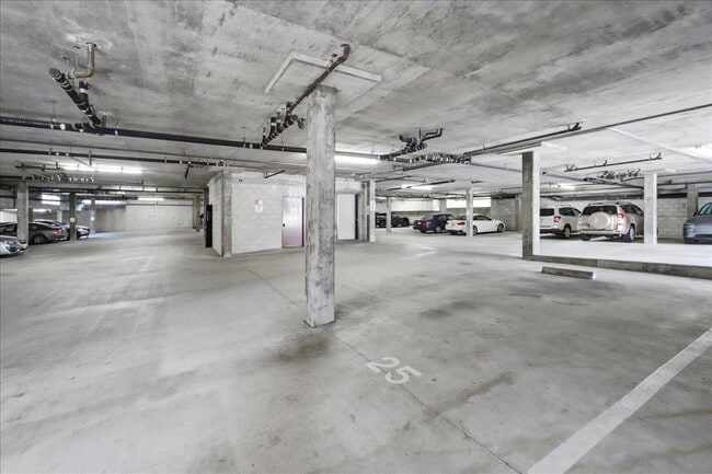 Building Photo - 11 Hayward Ave